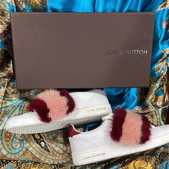 Louis Vuitton (size 6) - Picture 5 of 5
